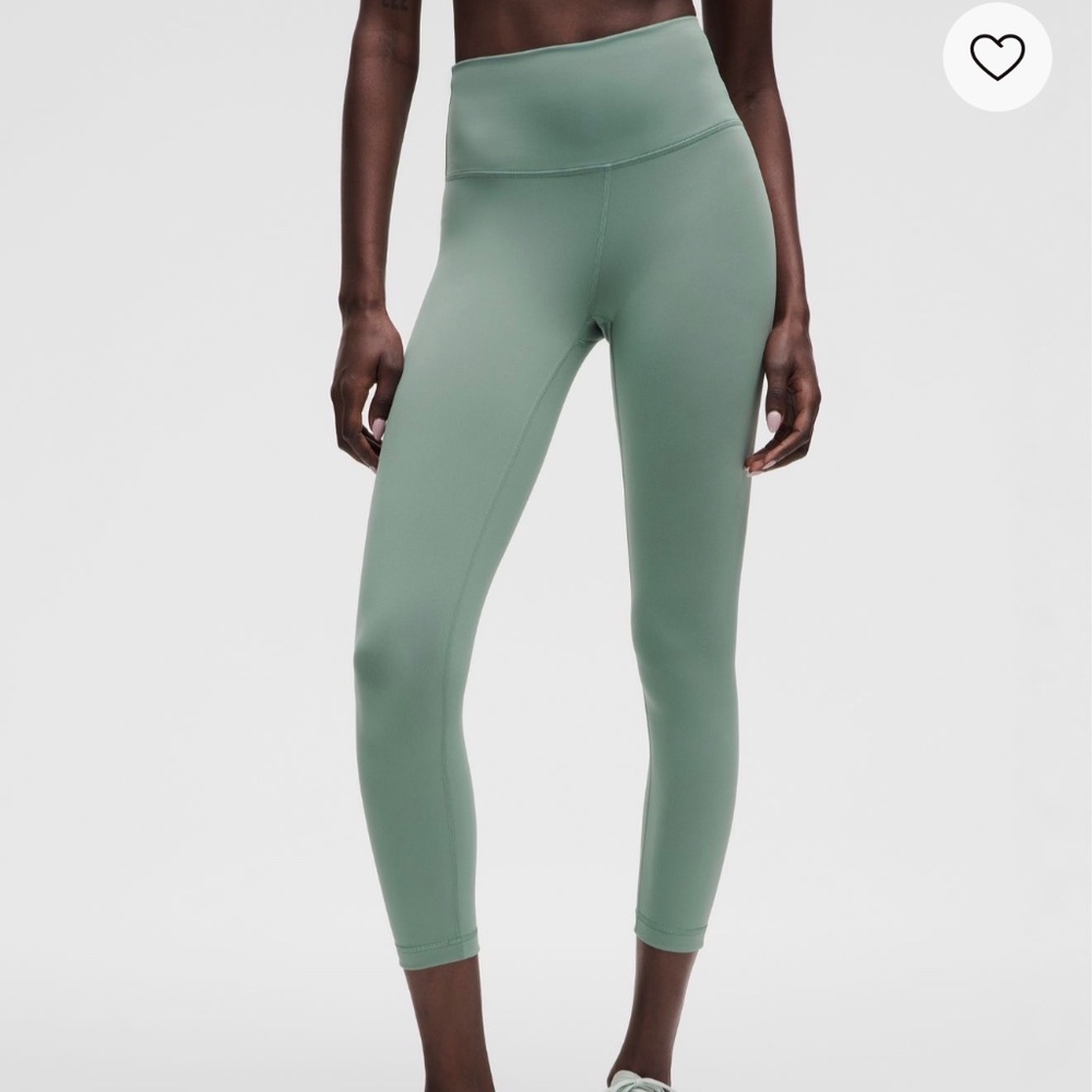 Wunder Train High Rise Crop 23”